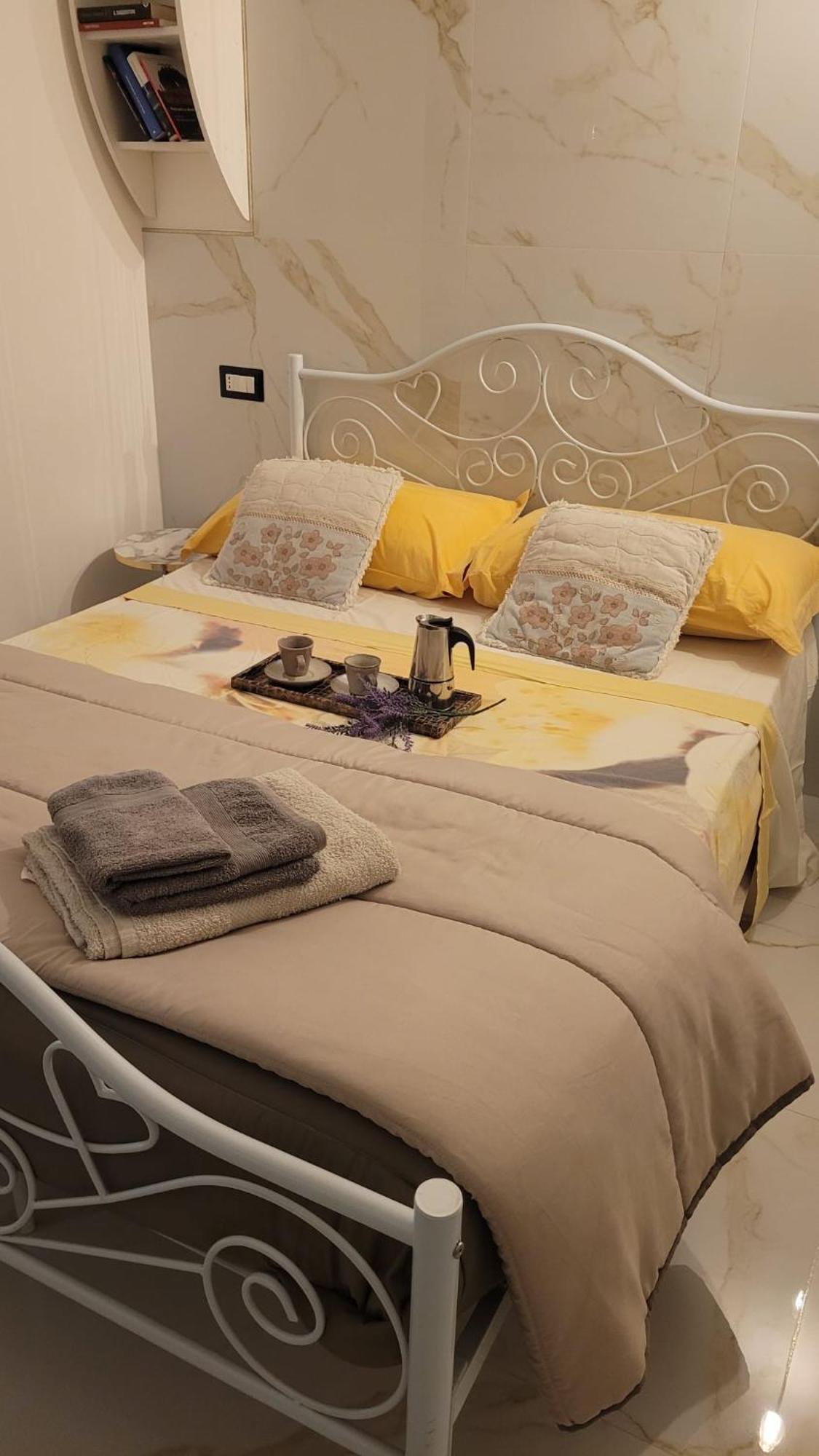 O'Vicolo E Napoli Apartment ภายนอก รูปภาพ