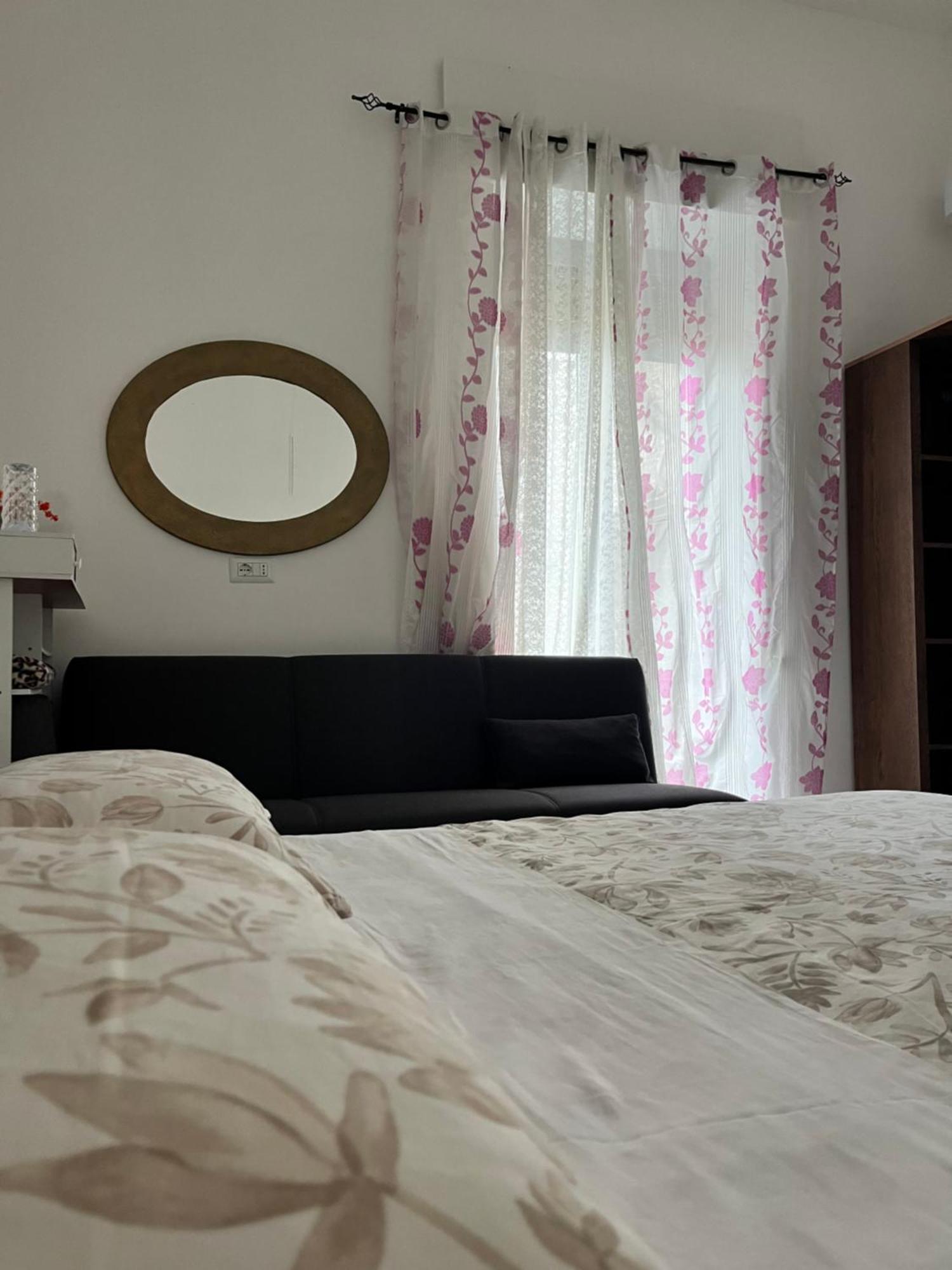 O'Vicolo E Napoli Apartment ภายนอก รูปภาพ