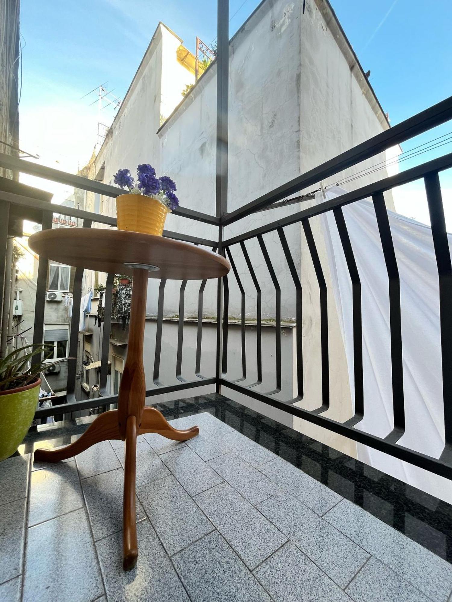 O'Vicolo E Napoli Apartment ภายนอก รูปภาพ